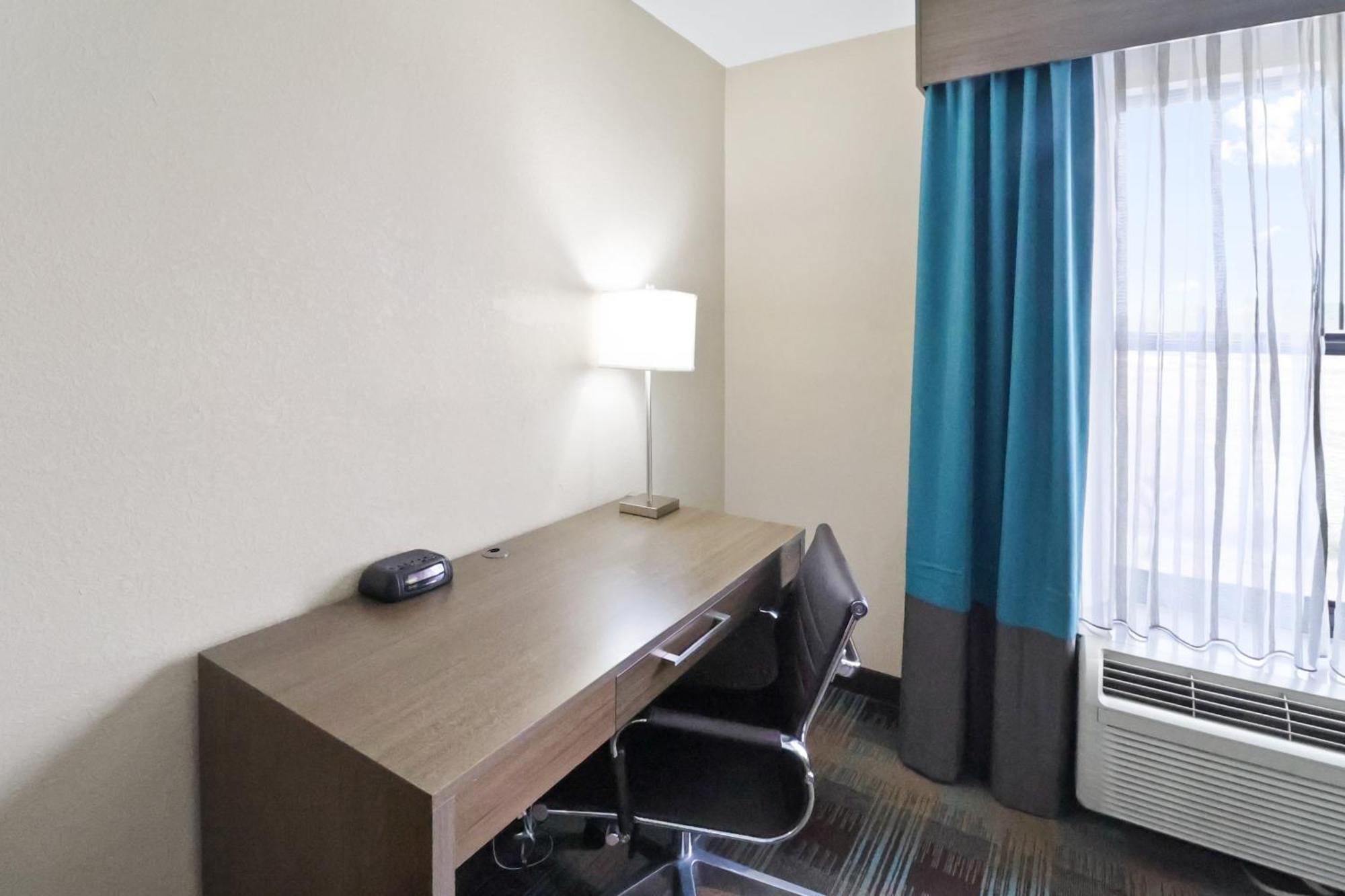 Comfort Inn Dunn Near I-95 מראה חיצוני תמונה