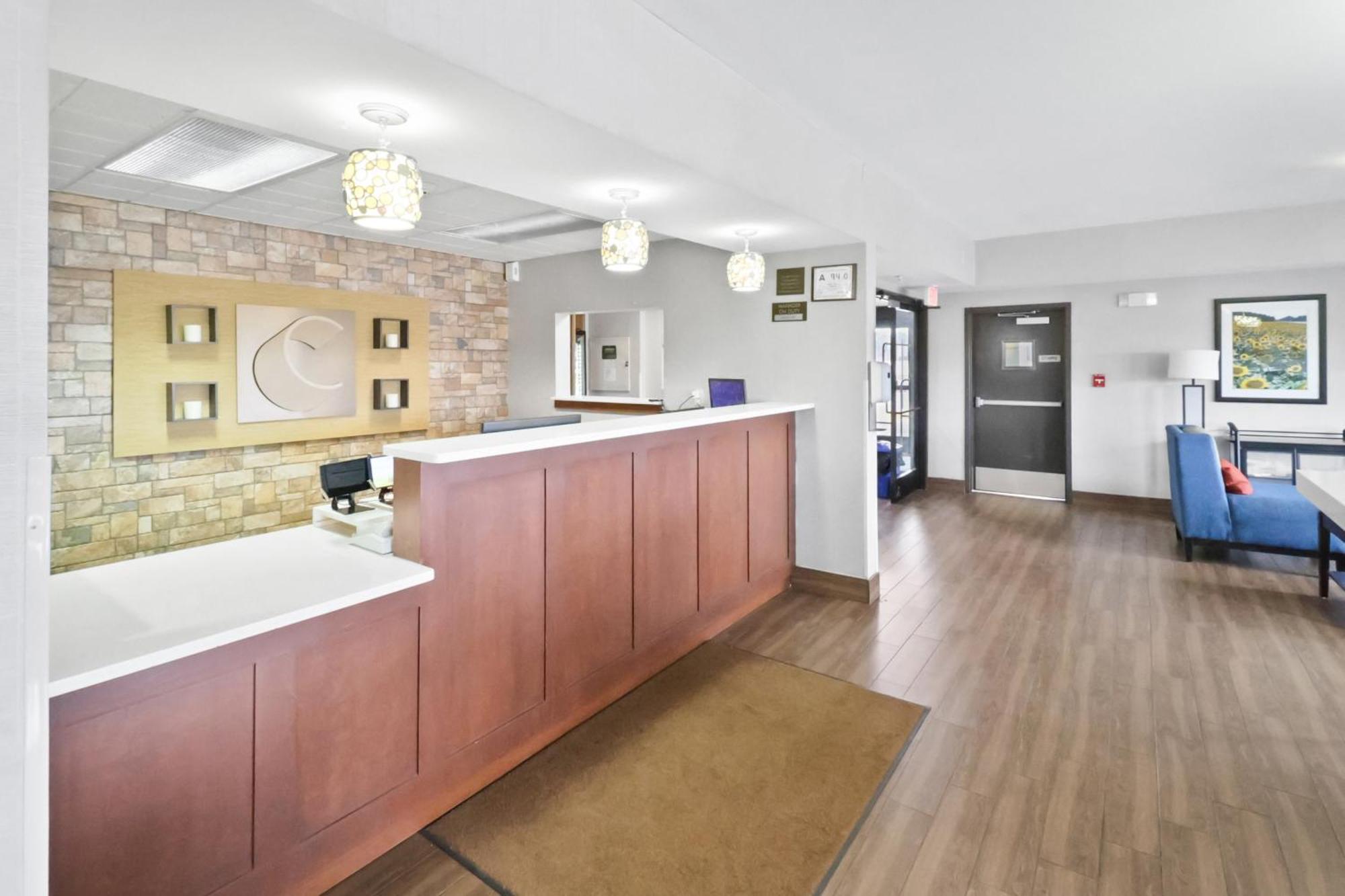Comfort Inn Dunn Near I-95 מראה חיצוני תמונה