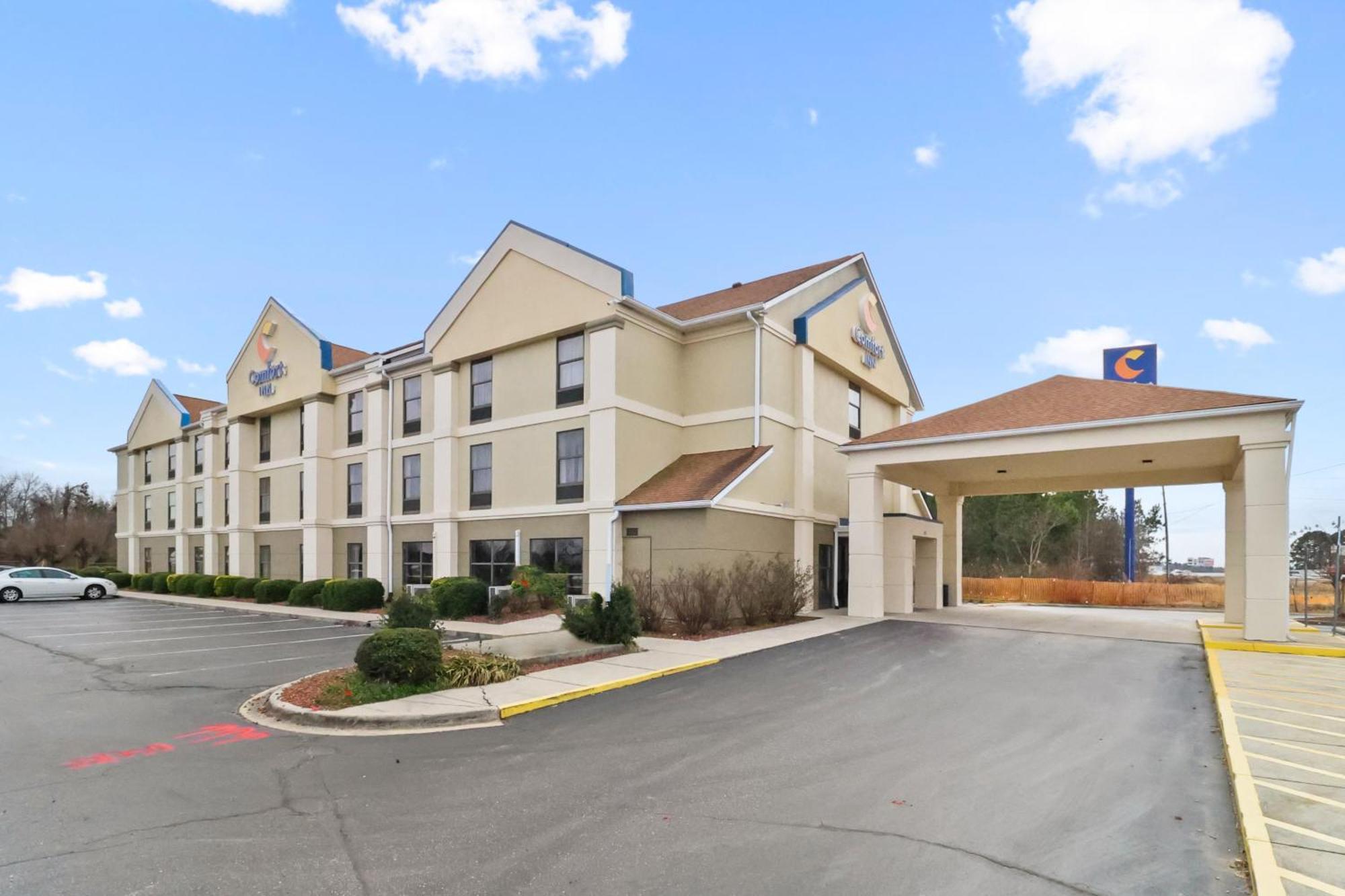 Comfort Inn Dunn Near I-95 מראה חיצוני תמונה